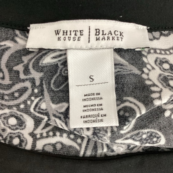 White House Black Market Paisley Print Top Black White Small - Picture 6 of 7